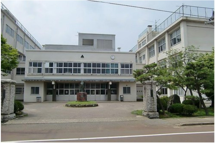 燕市佐渡モデルハウス